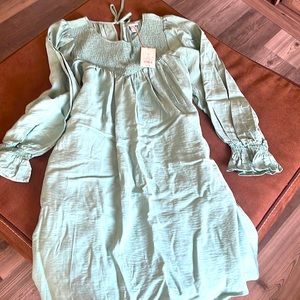 Mint green Woman’s dress